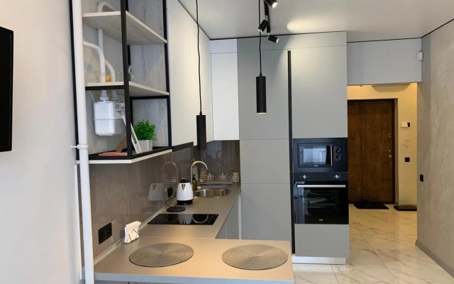 MAKSIM Modern Apartment