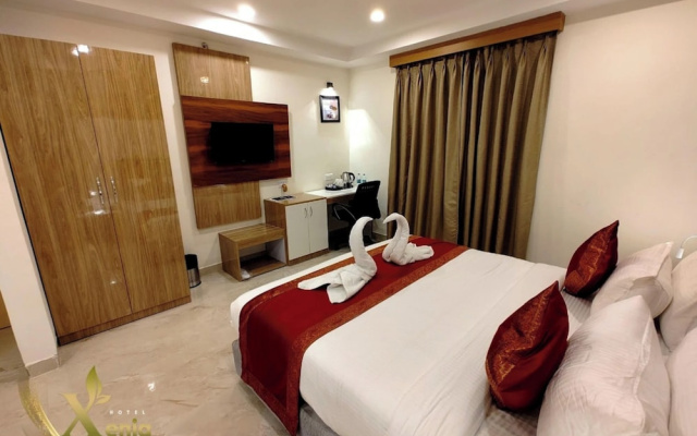 Premium Hotel  X-E-N-I-A Varanasi