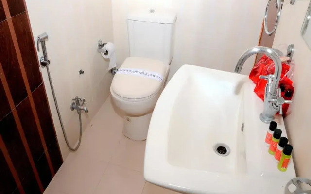 OYO 2031 Hotel Sunshine Inn