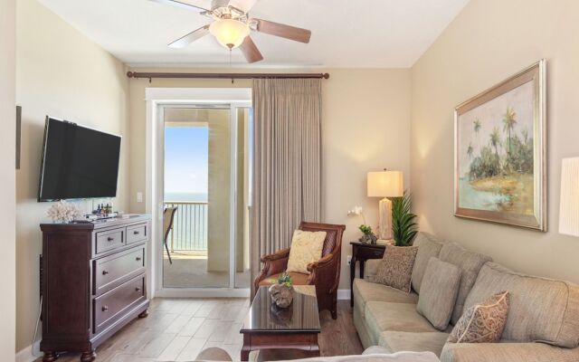 Grand Panama 103 by Vtrips