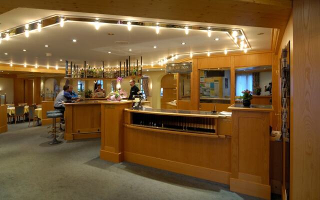 Hotel Alpin