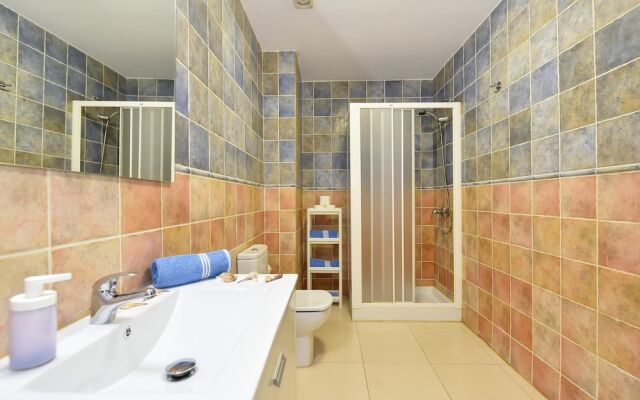 Modern and New Apartment in Arinaga Playa 1A