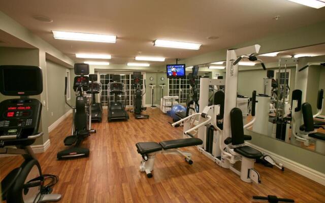 Watkins Glen Harbor Hotel