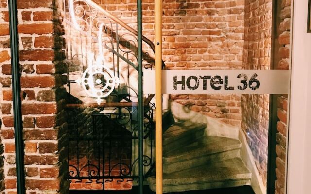 Hotel 36