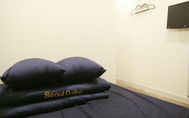 Seoul Guesthouse - Foreign Guests Only