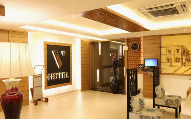 V Hotel