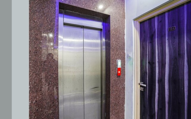 Fabhotel Deepak Palace