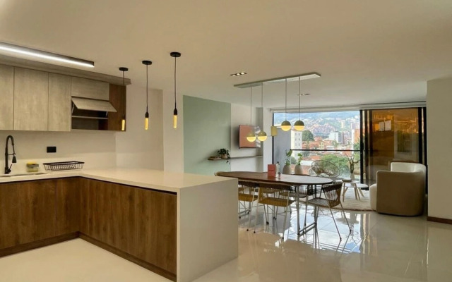 w Stunning 3BR With Terrace in Laureles