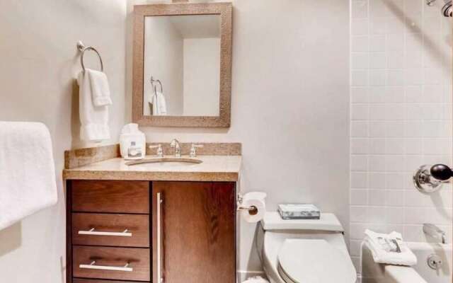 2 Bedroom Ski-in Ski-out Condo in Snowmass Village