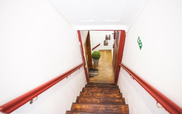 Lisbon Inn Bica Suites