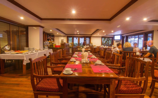Cheathata Angkor Hotel