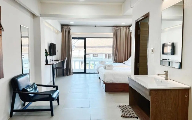 Key Hotel @ Old City Center