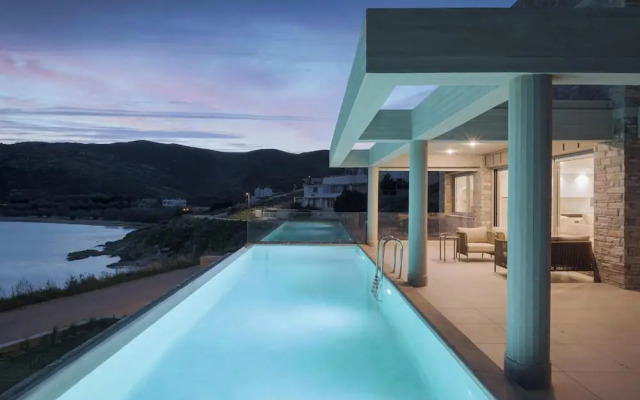 Luxurious Seafront Villa Karystos