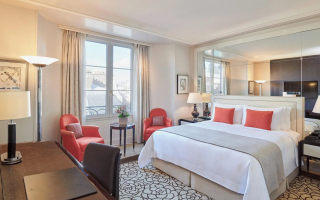 Prince de Galles, a Luxury Collection Hotel, Paris