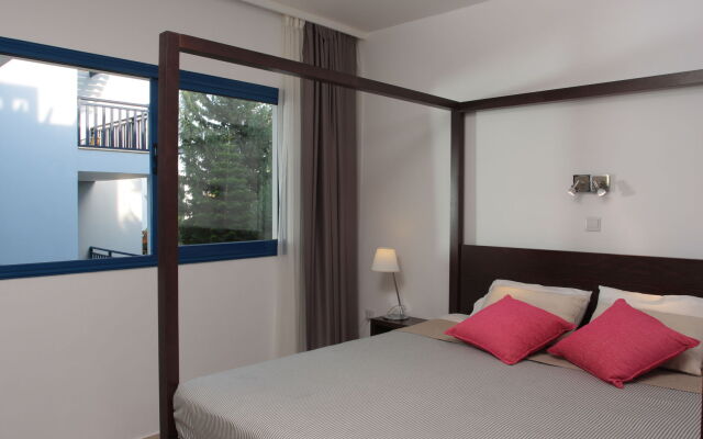 MarisMare Apartments