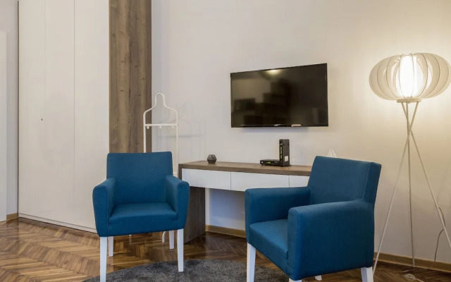 Apartment Home Sweet Home