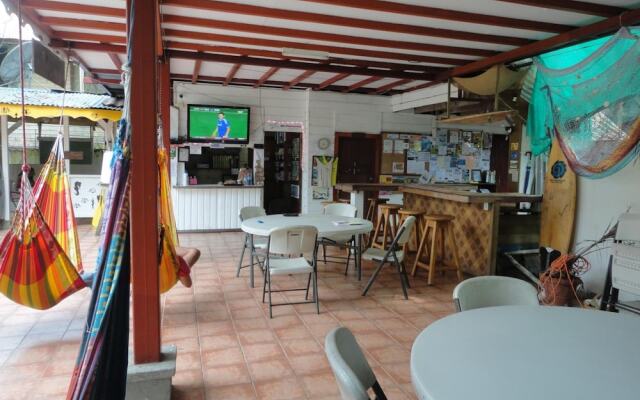 Spanish by the Sea - Bocas - Hostel