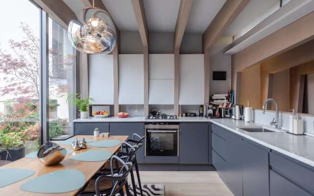 Stylish and Modern Flat in Shoreditch for 4