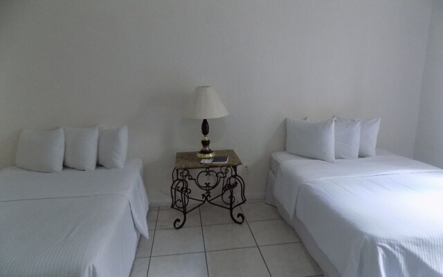 Hotel Las Palomas Tepic Express