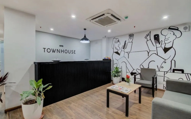 OYO Townhouse 071 Brookfield