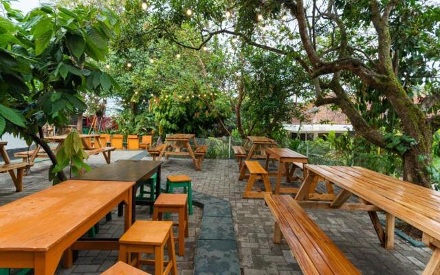 RedDoorz Hostel @ Dago 2