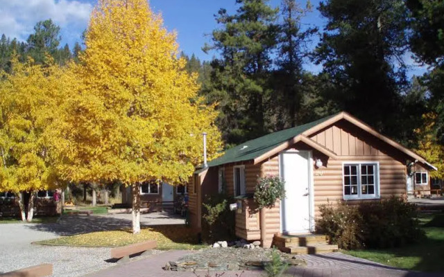 Bear Hill Lodge