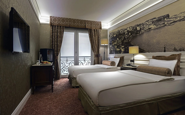 Mell Hotel