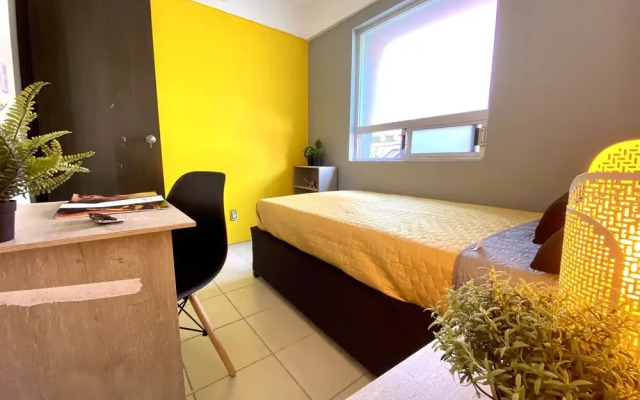 ROOMIES HOSTEL - Santa Maria La Ribera