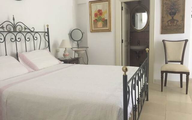 Villa Cenzina B&B