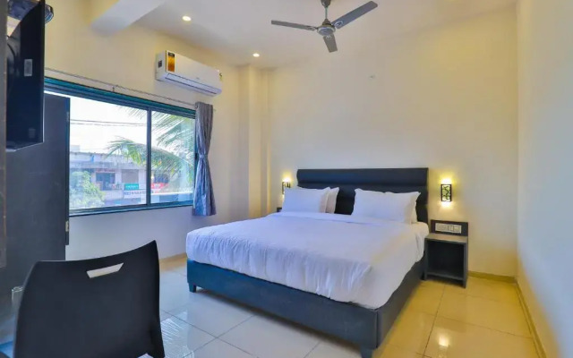 Oyo 23669 Nova Hotel New Crossroad