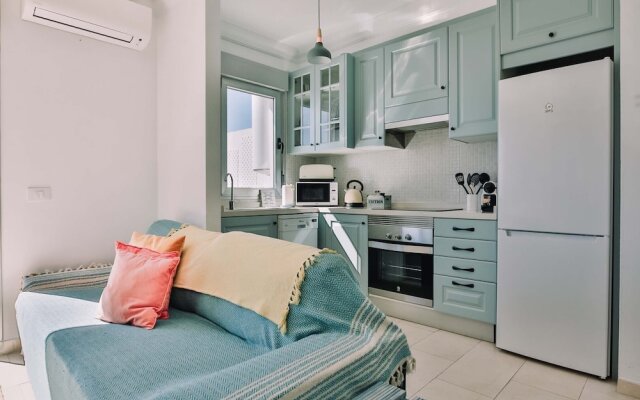 Modern & Chic Loft Apt. *Terrace *BBQ *Parking