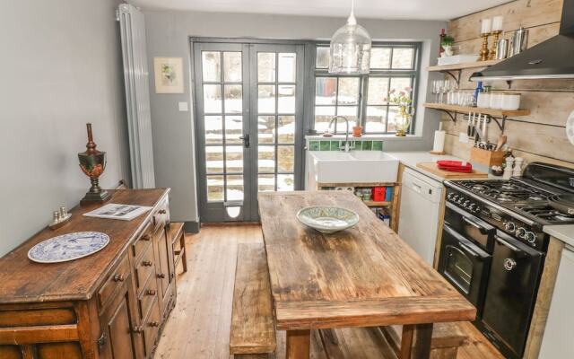 Fountain View Cottage