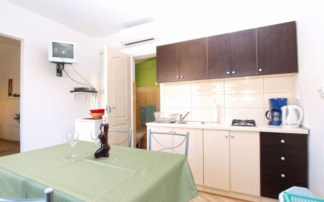 Apartments Nadia 1493