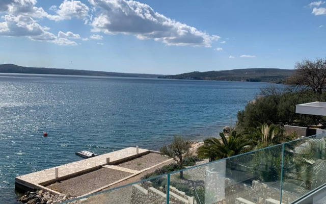 Palms & Beach Maslenica
