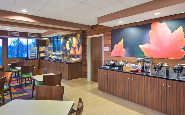 Fairfield Inn & Suites by Marriott Lombard