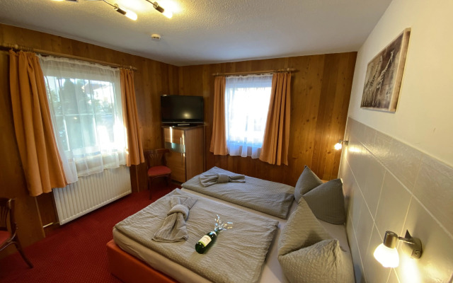 BnB Fliegerhaeusle Hagnau 24h Self Check In