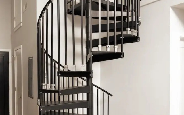 Sosuite 2BR Loft w W/d, Shared Roofdeck