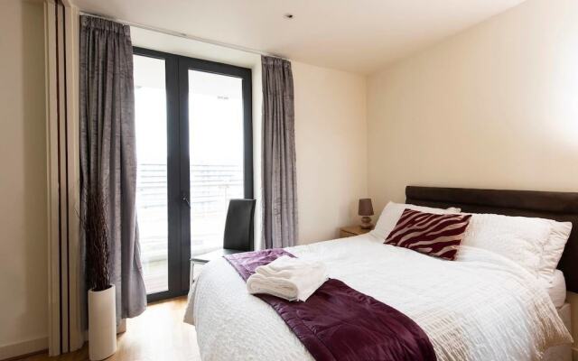 Amazing Central 2BD Flat - Castlefield