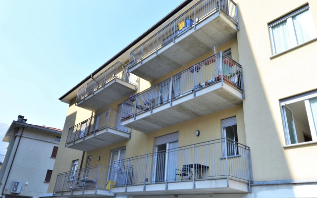 Pleasant apartment in Dervio with balcony