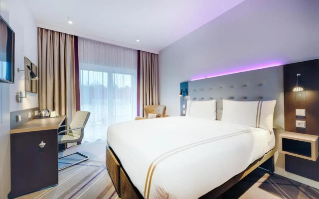 Отель Premier Inn Frankfurt City Europaviertel