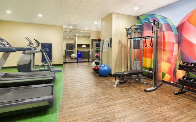 Hotel Indigo Cleveland-Beachwood by IHG