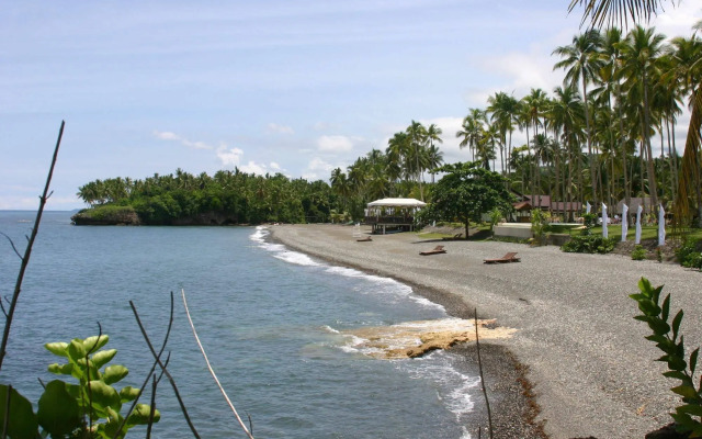 Kuting Reef Resort