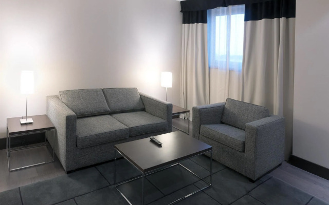 NH Campo De Gibraltar