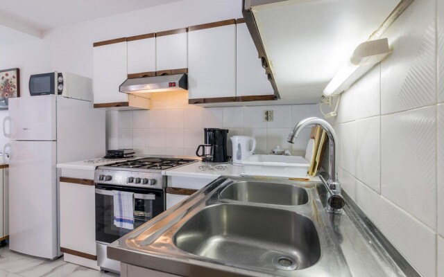 Amazing Home in Pula With Wifi and 2 Bedrooms