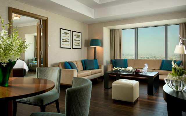 Four Seasons Hotel Riyadh At Kingdom Center