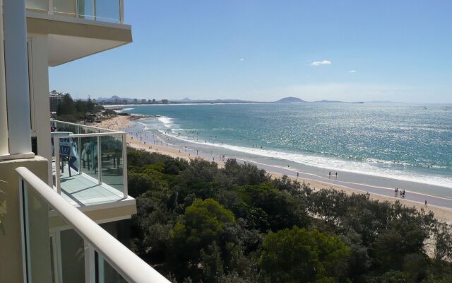 84 The Spit Holiday Apartments