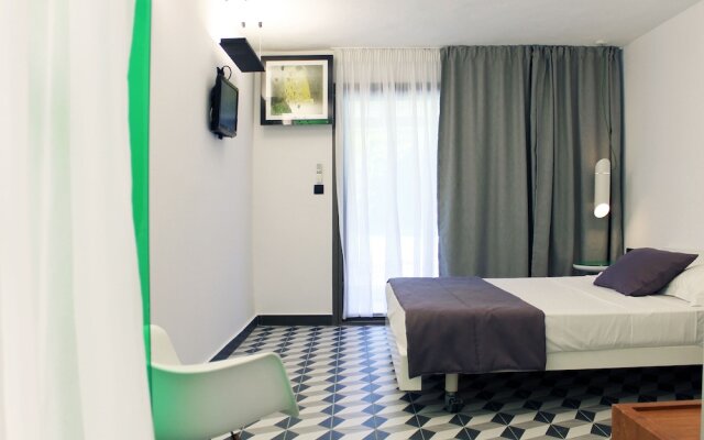 Despotiko Apartment Hotel & Suites