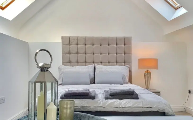 StayHere 7