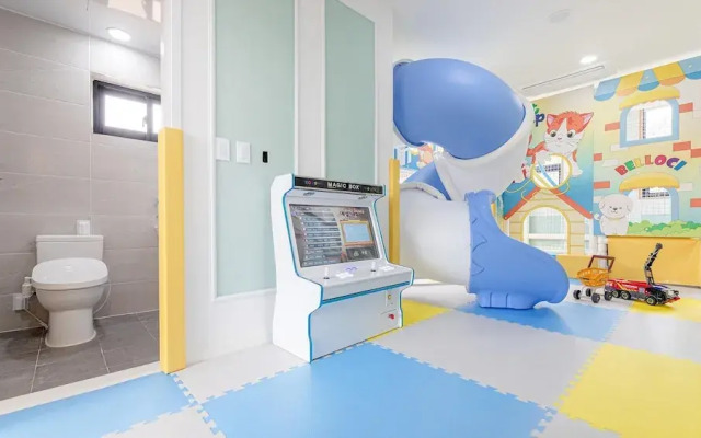 Gapyeong Belloci Firstige Kids Poolvilla