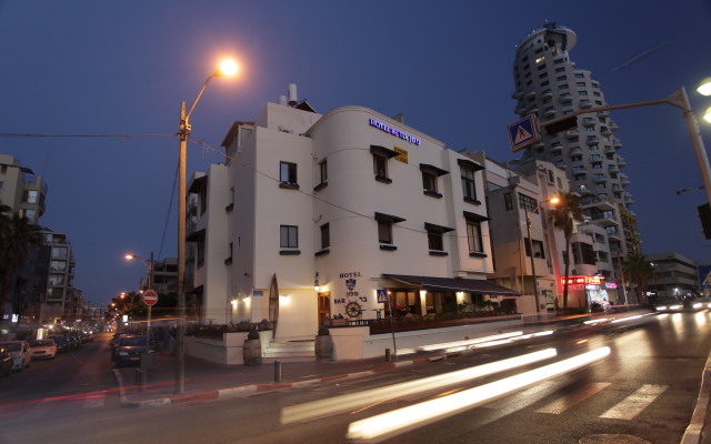 TLV 88 Sea Hotel